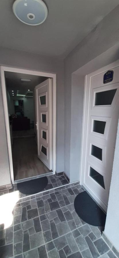 Adrijana 2 Apartmani Vrnjacka Banja Bagian luar foto