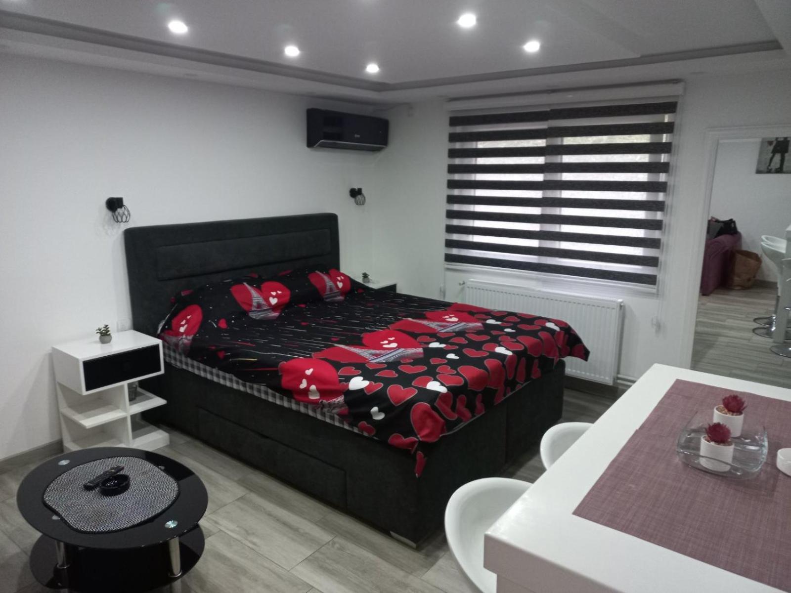 Adrijana 2 Apartmani Vrnjacka Banja Bagian luar foto